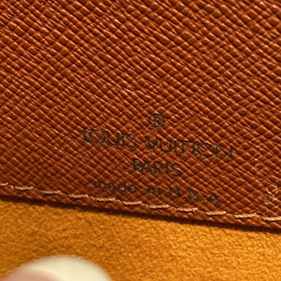 🎉 HOST PICK‼️ GORGEOUS AUTHENTIC LOUIS VUITTON REVAMPED CROSSBODY BAG‼️ - Picture 10 of 16